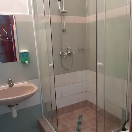 Varazsfa Vendeghaz * Demjén